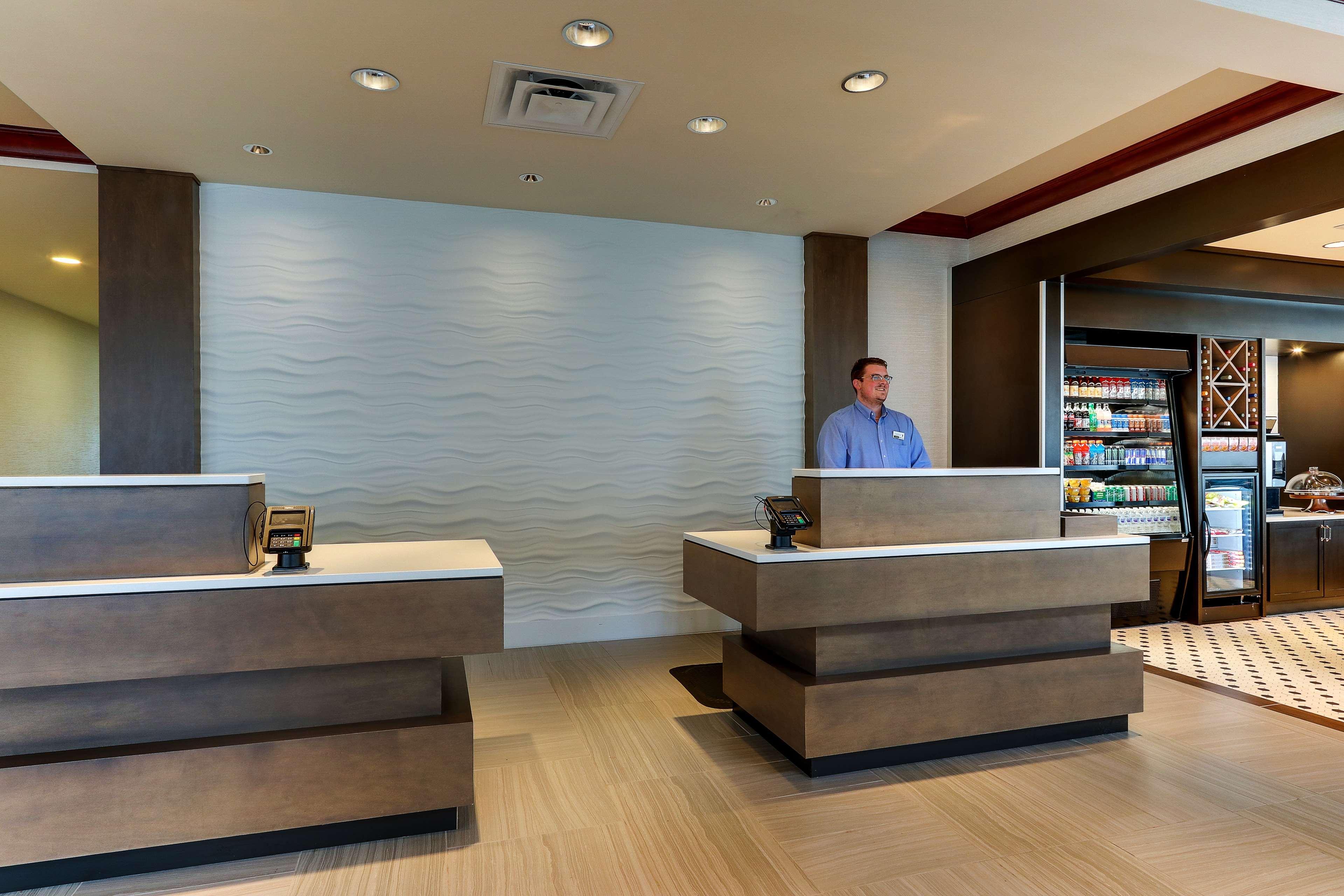 Hilton Garden Inn Indianapolis Airport Plainfield Exterior foto