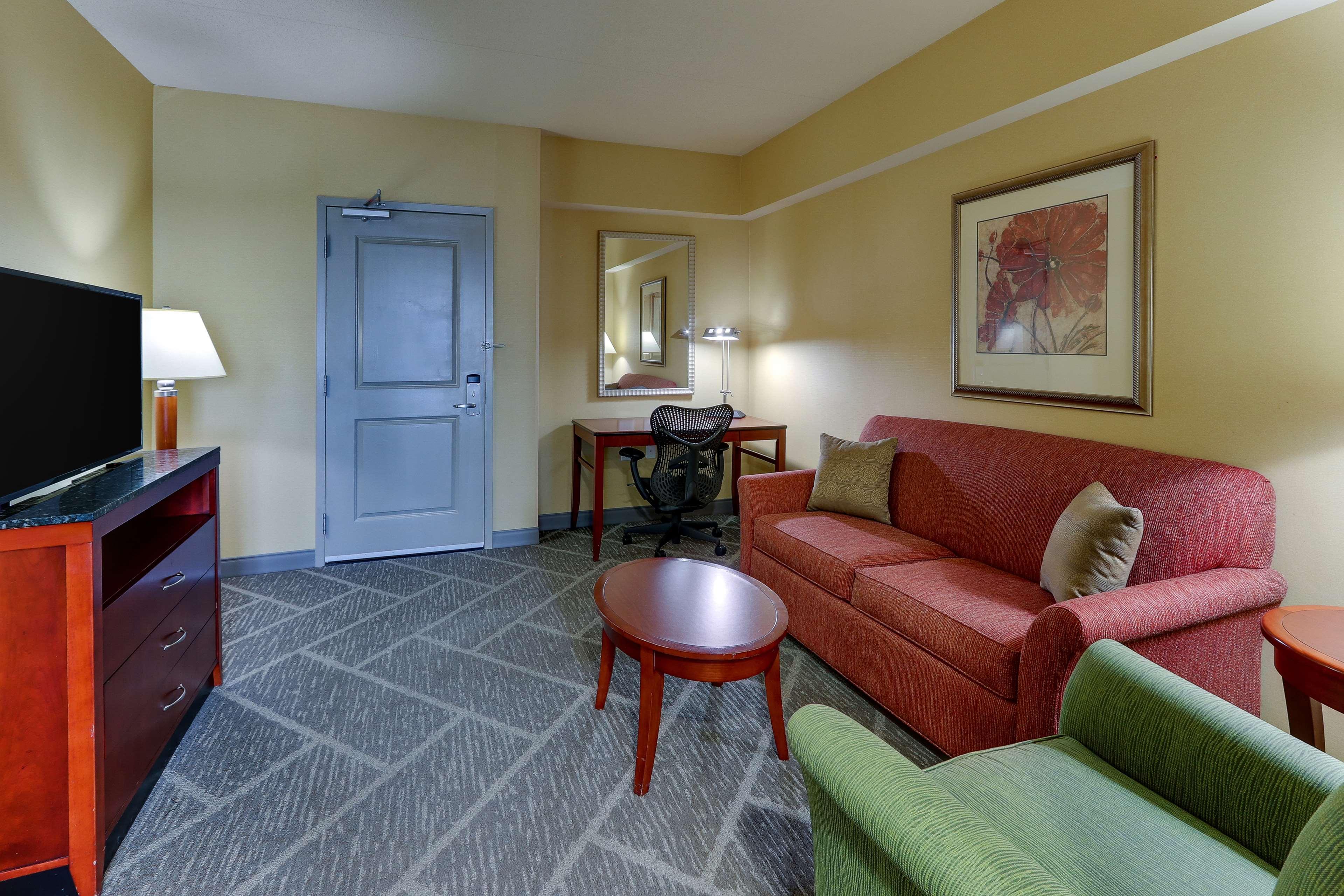 Hilton Garden Inn Indianapolis Airport Plainfield Exterior foto